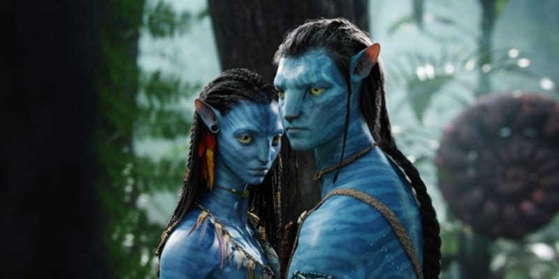Avatar - Jake Sully a Neitiri se do sebe zamilují
