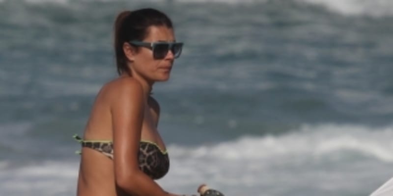 Alena Šeredová si manželem a dětmi užívala na pláži v Rio de Janeiru