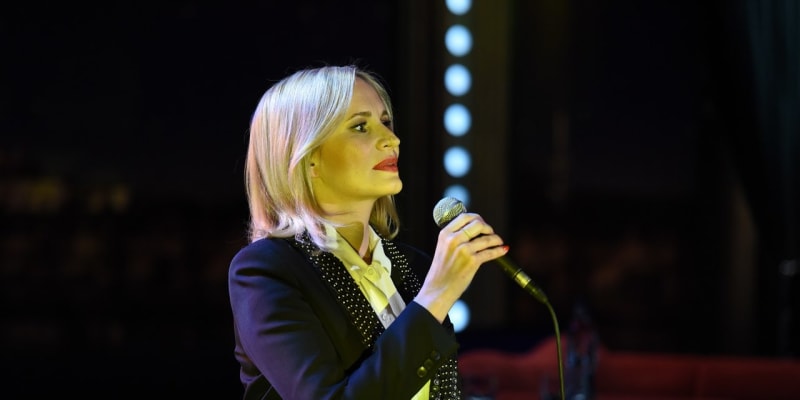 Monika Absolonová i zazpívá