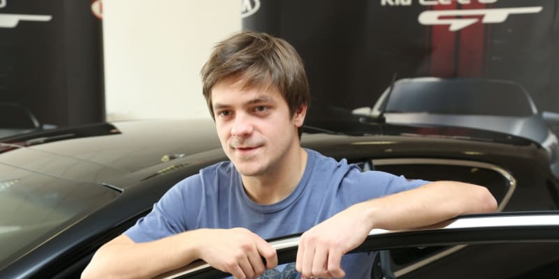 Jiří Mádl ve svém novém autě