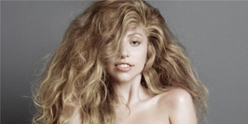 Lady Gaga zase šokuje