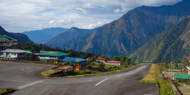 Letiště Tenzing–Hillary, Lukla, Nepál