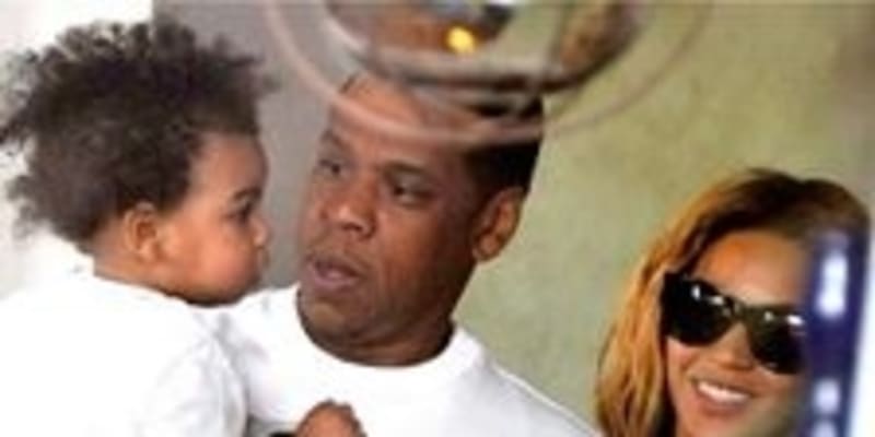 Beyoncé a Jay Z i s dcerou Blue Ivy společně pluli po středomoří