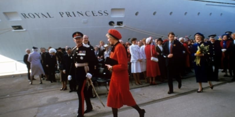 Vévodkyně Kate křtila novou loď, stejně jako v roce 1984 princezna Diana