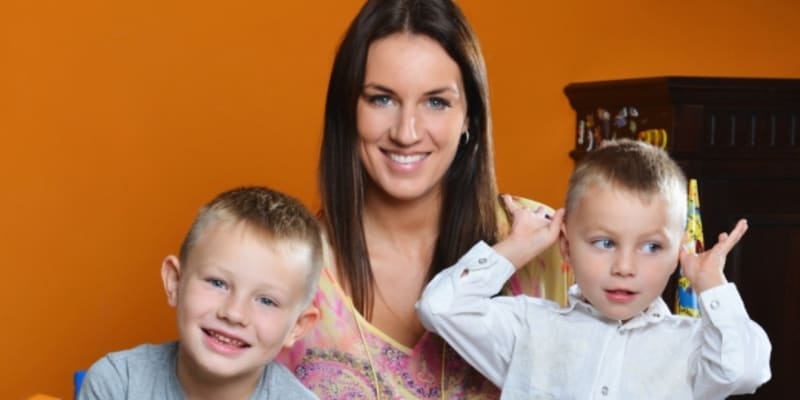 Lucie Králová a její děti: Robert a Richard