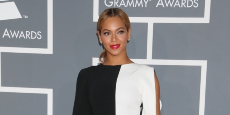 Díky vypracovaným nohám si Beyoncé může dovolit i velmi upnuté kalhoty