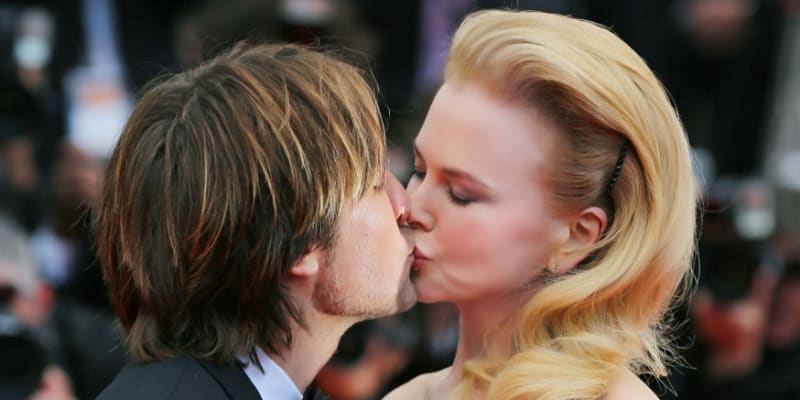 Nicole Kidman a zpěvák Keith Urban ukázali Cannes svou vášeň