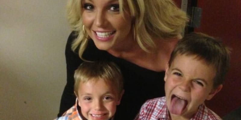 Britney Spears se pochlubila svými syny Seanem Prestonem (7) a Jaydenem Jamesem (6)