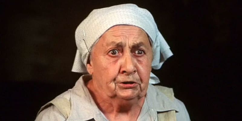 Vlastimila Vlková zemřela v roce 2002 ve věku 94 let. Dožívala v ženském domově. 