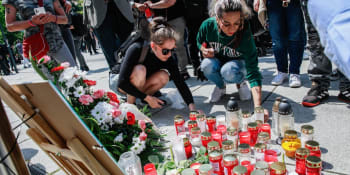 GLOSA: Šokující slova kamaráda zavražděného Roma? Politici i média dělají mrtvého brouka