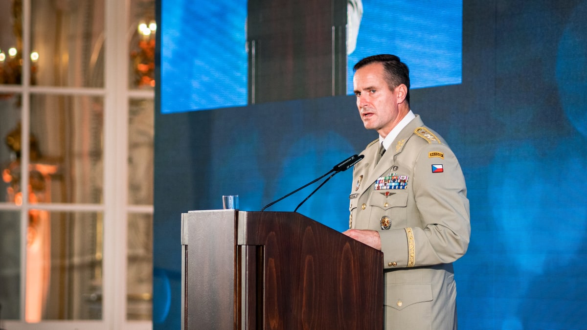 Náčelník generálního štábu Karel Řehka na konferenci Naše bezpečnost není samozřejmost (20. června 2023)