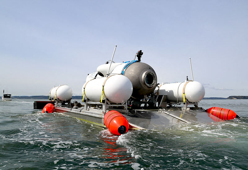 Ponorka Titan je závislá na své mateřské lodi