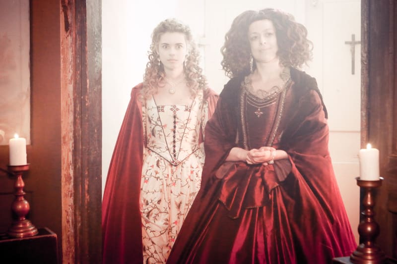Herci seriálu Eliška a Damián oblékli nádherné kostými z období rokoka.