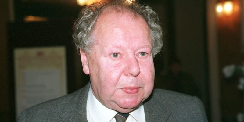 Vladimír Krška zemřel 12. února roku 1999 ve věku 74 let. V červenci roku 2023 od jeho narození uplyne 99 let.