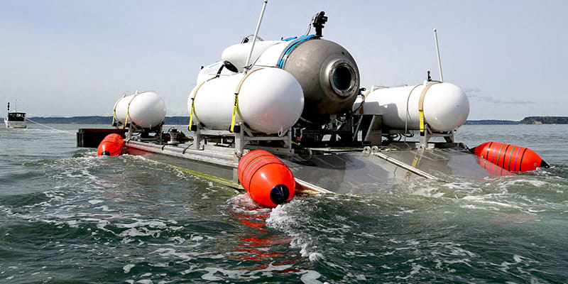 Ponorka Titan je závislá na své mateřské lodi