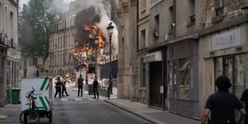 Silná exploze v Paříži zasáhla hudební školu. Zraněných je 37 lidí, čtyři bojují o život
