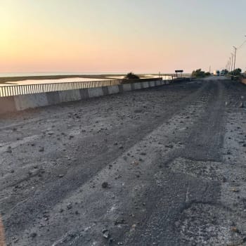 Ukrajinské síly zasáhly most spojující Chersonskou oblast s Krymem