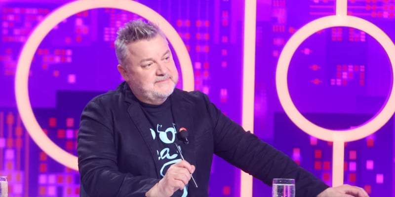 Miloš Pokorný jako jeden z panelistů v zábavné show Inkognito.