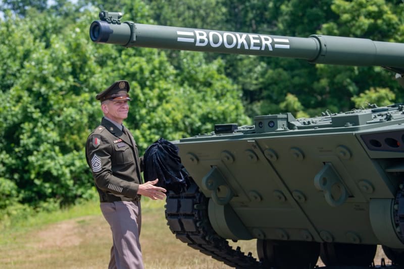 Americké bojové vozidlo pěchoty M10 Booker