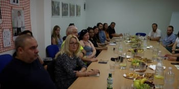 Schůzka u „kulatého stolu“: V Brně se řešily napjaté vztahy mezi Ukrajinci a Romy