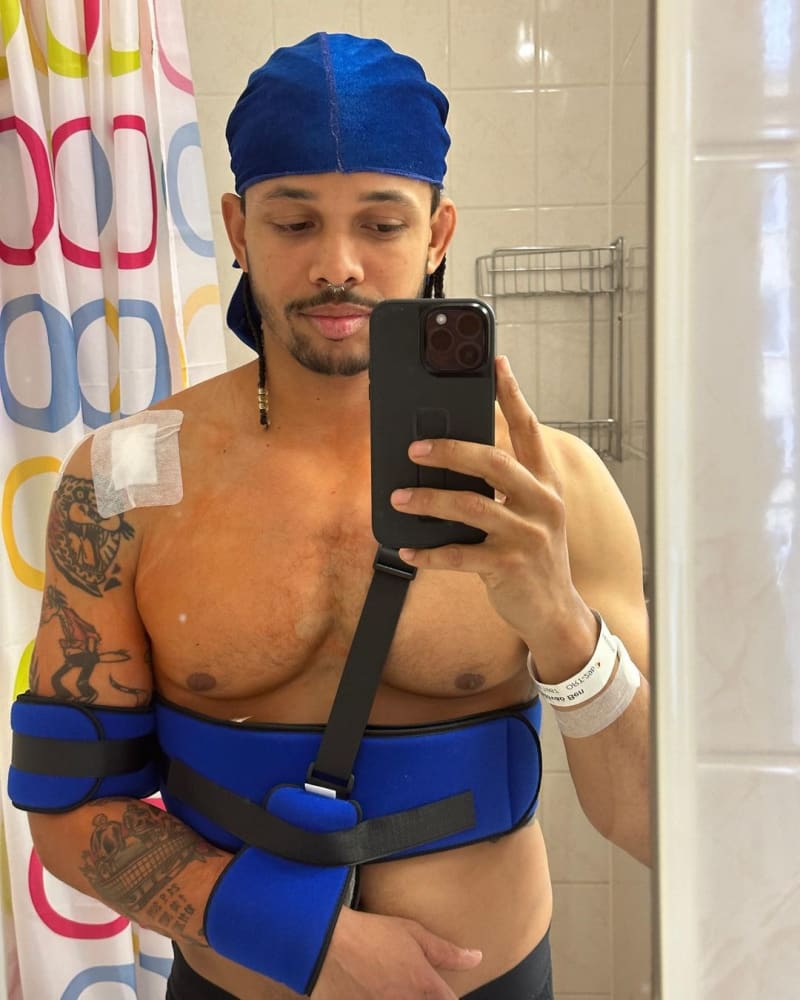 Ben Cristovao musel na operaci ramene.