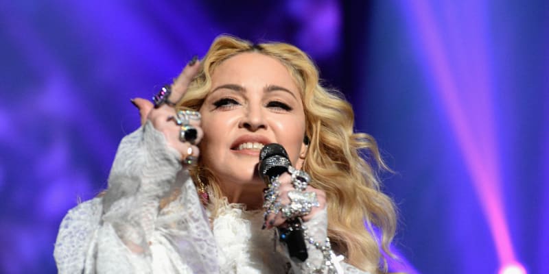 Madonna na vystoupení v roce 2016