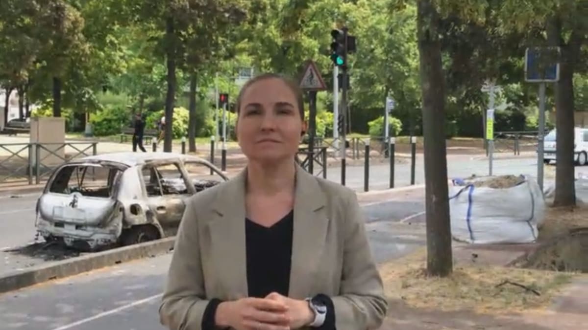 Reportérka Anna Kadavá o napjaté situaci ve Francii