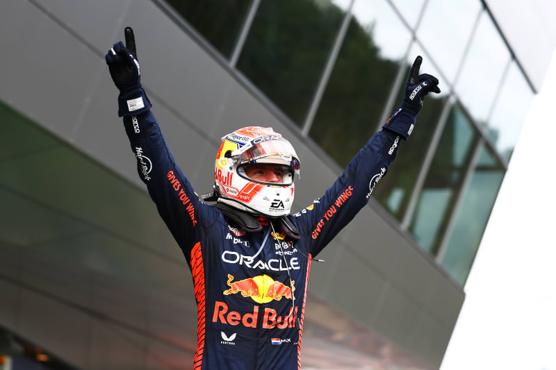 Vítěz závodu Max Verstappen z Nizozemska a Oracle Red Bull Racing slaví v parc ferme během Velké ceny Rakouska F1 na Red Bull Ringu 02. července 2023 v rakouském Spielbergu. (Foto: Mark Thompson/Getty Images)