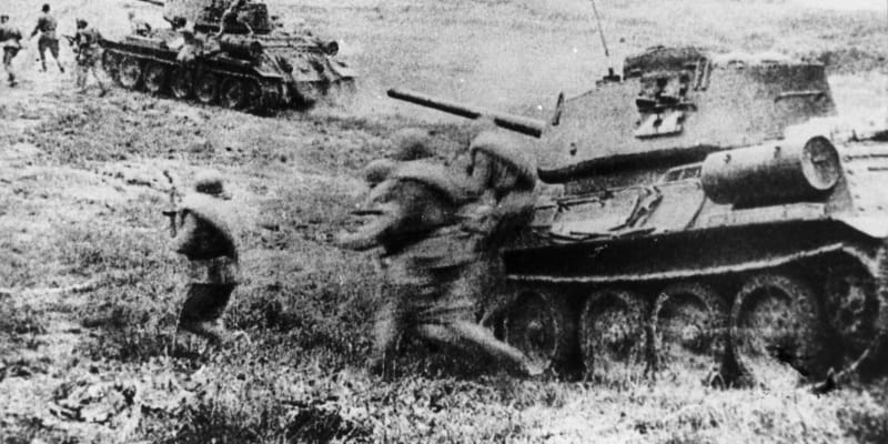 Monumentální bitva u Kurska stála život statisíců lidí, přinesla ale zásadní zvrat ve válce s nacistickým Německem.