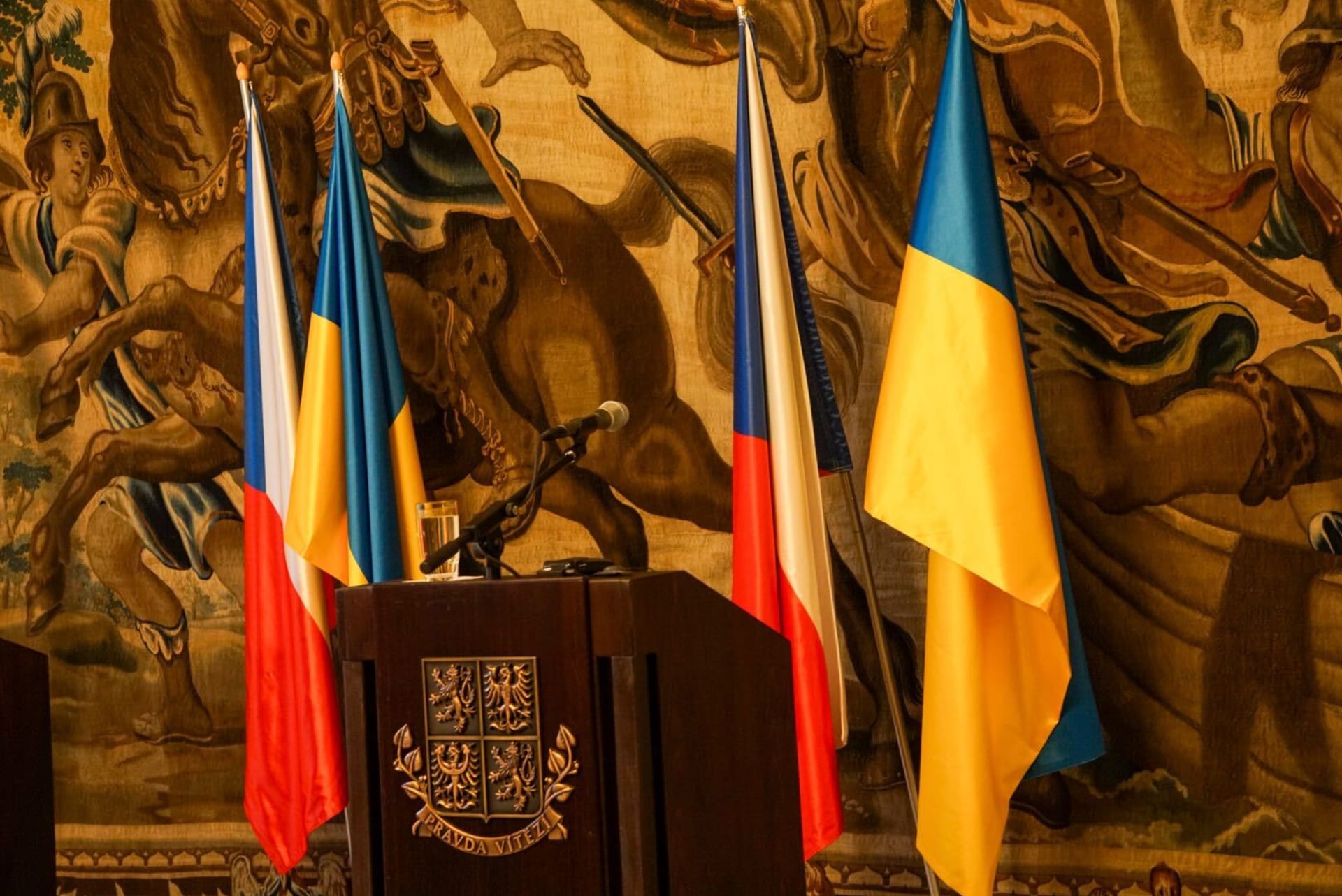Na Hradě jednal prezident Petr Pavel se svým ukrajinským protějškem Volodymyrem Zelenským.