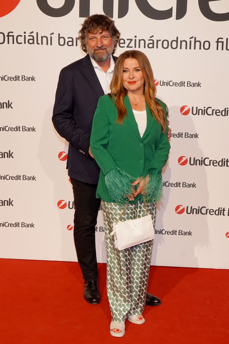 Herečka Dana Morávková s manželem na nejluxusnější párty ve Varech