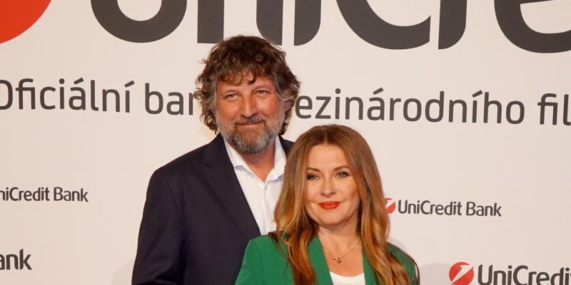 Herečka Dana Morávková s manželem na Petrem Maláskem během loňského KVIFF.