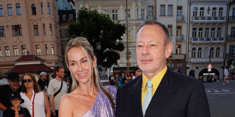 Michal Dvořák s manželkou Lucií mají dva syny.