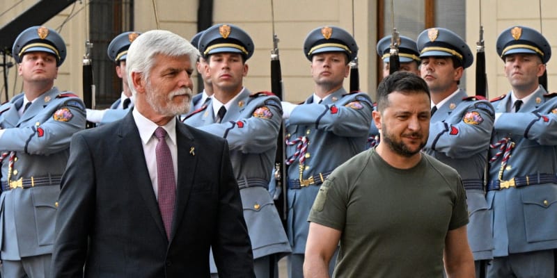 Ukrajinský prezident Zelenskyj dorazil na Hrad.