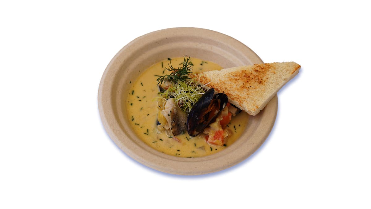 „Berounka“ chowder – krémová rybí polévka s mušlemi
