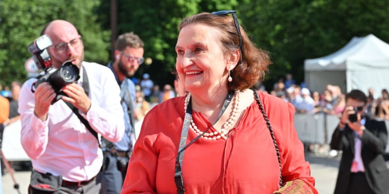 Eva Holubová na filmovém festivalu v Karlových Varech