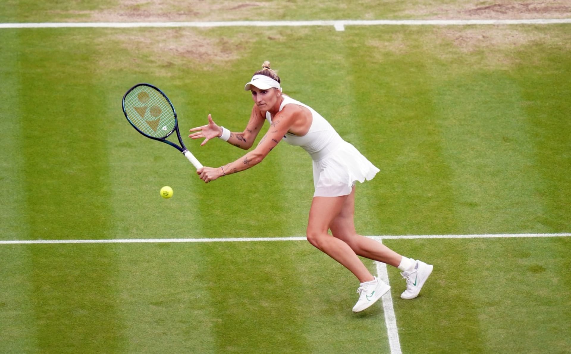 Vondroušová porazila Svitolinovou a zahraje si finále Wimbledonu.