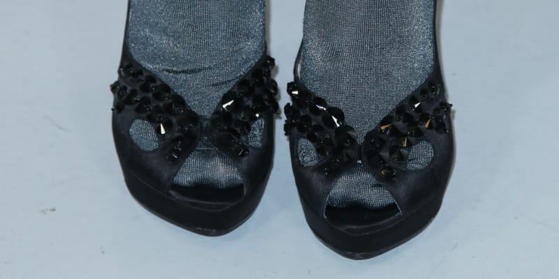 Ponožky v sandálech se objevují především na módních molech.