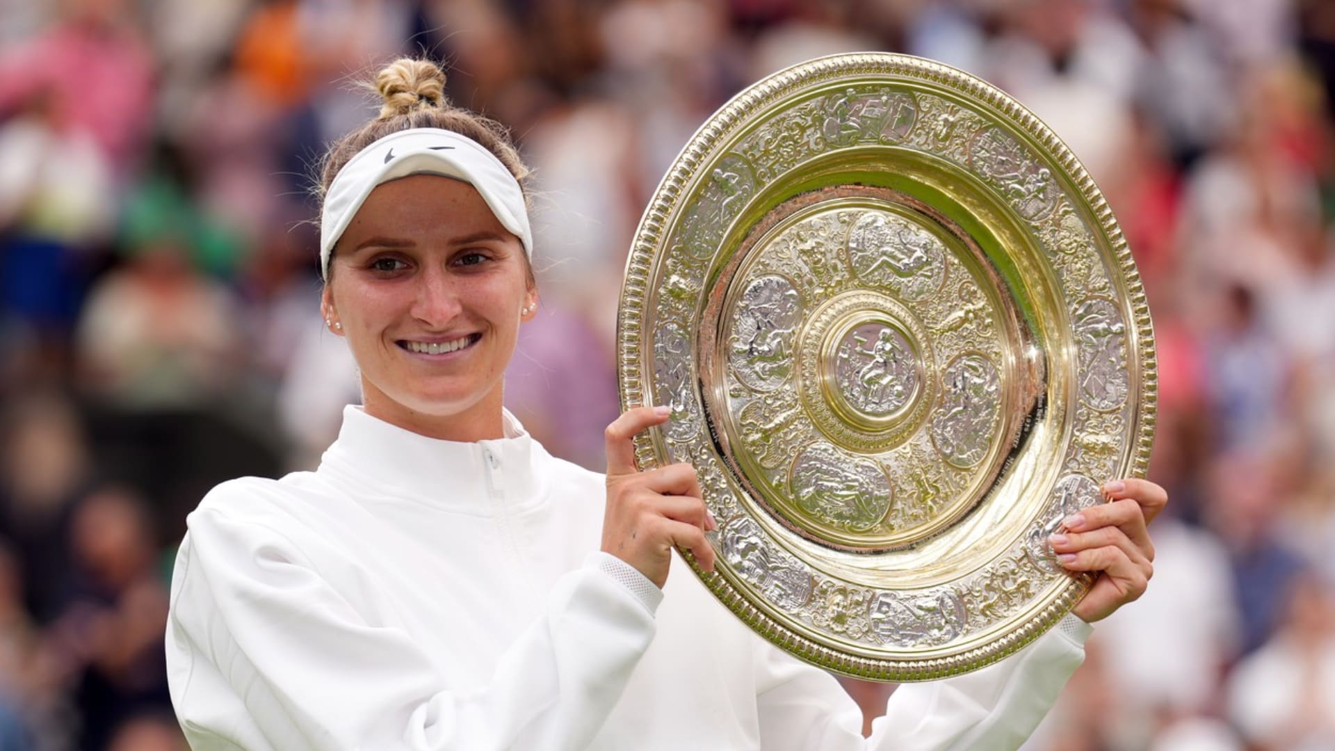 Markéta Vondroušová (Šimková) vyhrála Wimbledon.