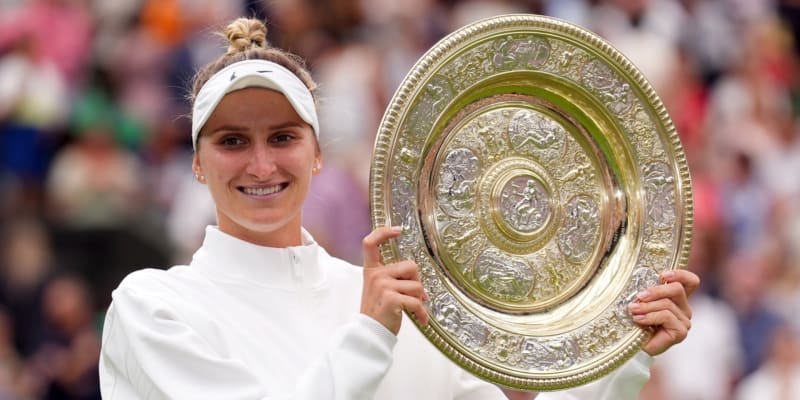 Markéta Vondroušová (Šimková) vyhrála Wimbledon.