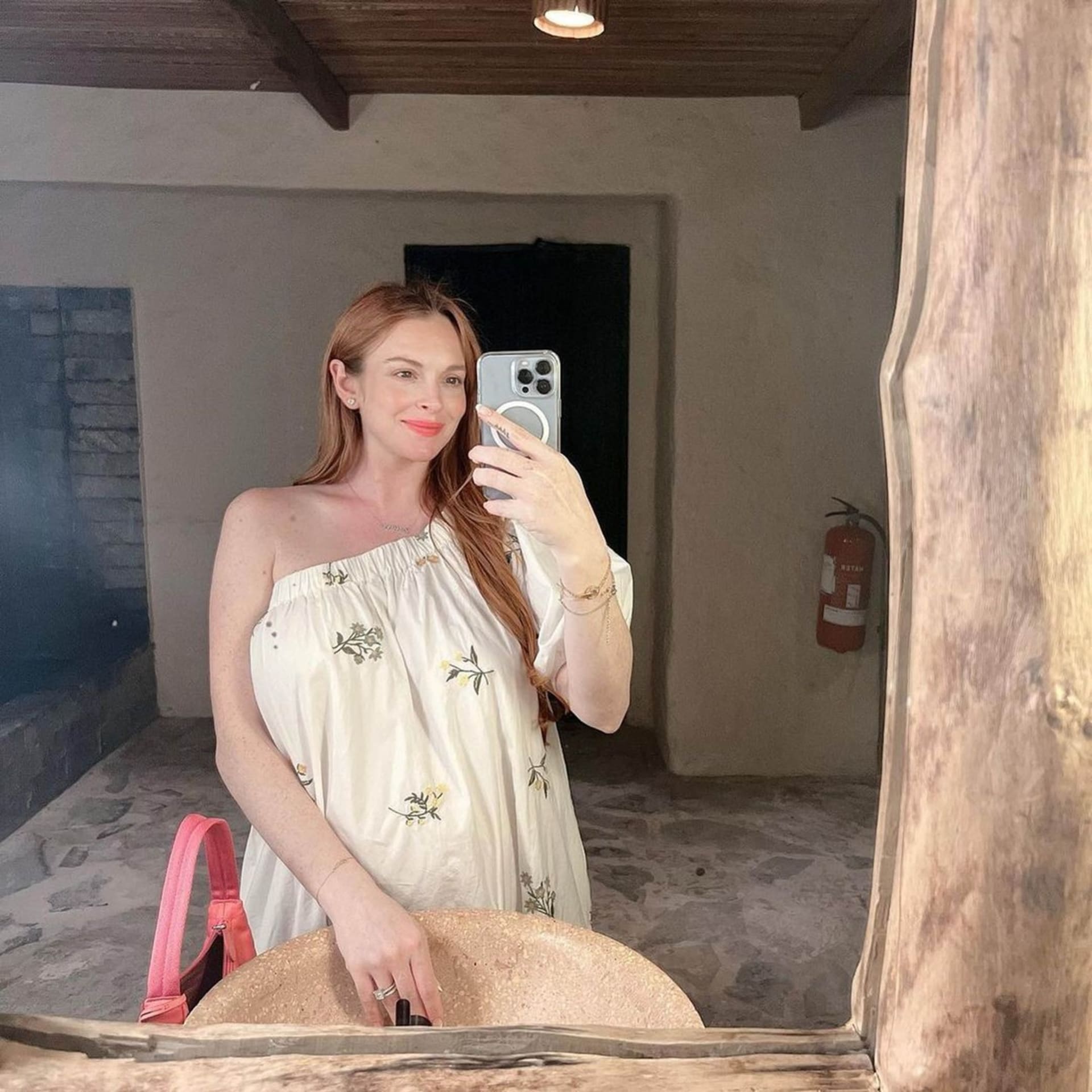 Lindsay Lohan se poprvé stala maminkou v sedmatřiceti letech.