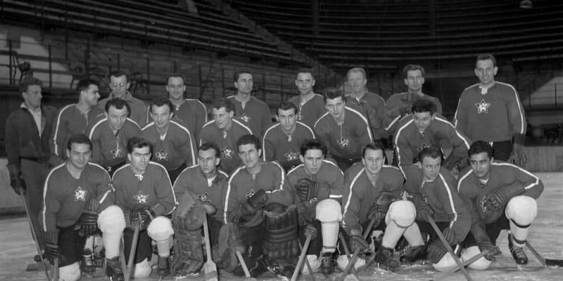 Československá hokejová reprezentace pro mistrovství světa 1959.