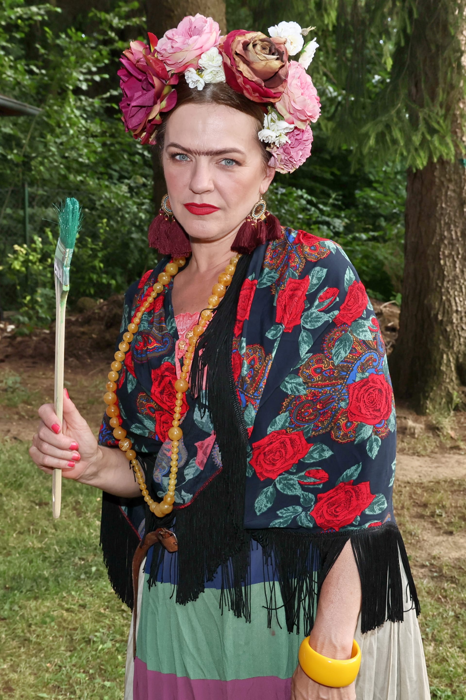 Mexická malířka Frida Kahlo byla známá svým srostlým obočím a vousy.