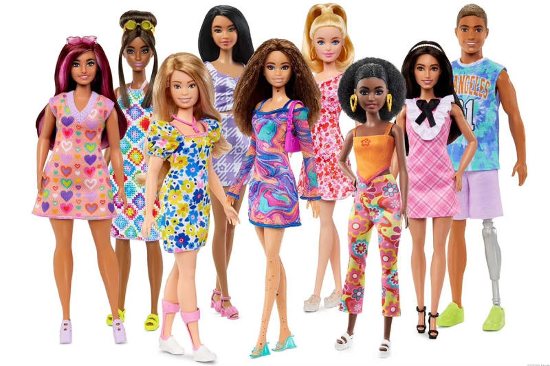 Panenek Barbie dnes existuje obrovské množství