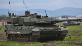 Německo chce Česku darovat 15 tanků Leopard. Má jít o uznání za vojenskou pomoc Ukrajině