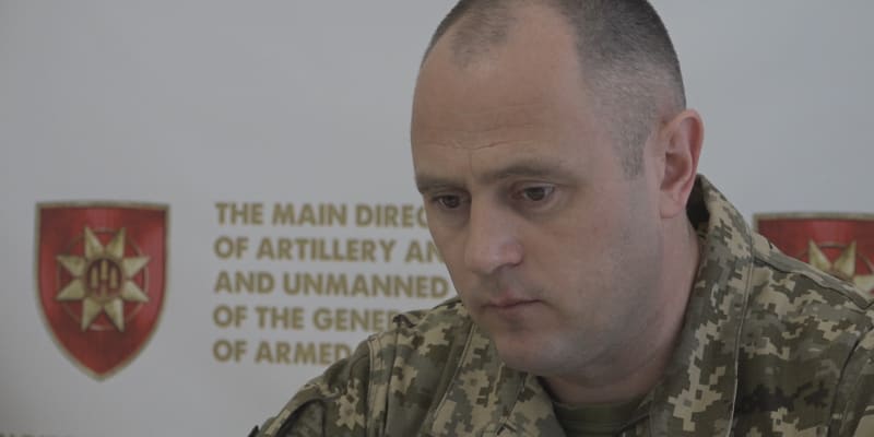 Reportér CNN Prima NEWS Matyáš Zrno vyzpovídal velitele ukrajinského dělostřelectva.