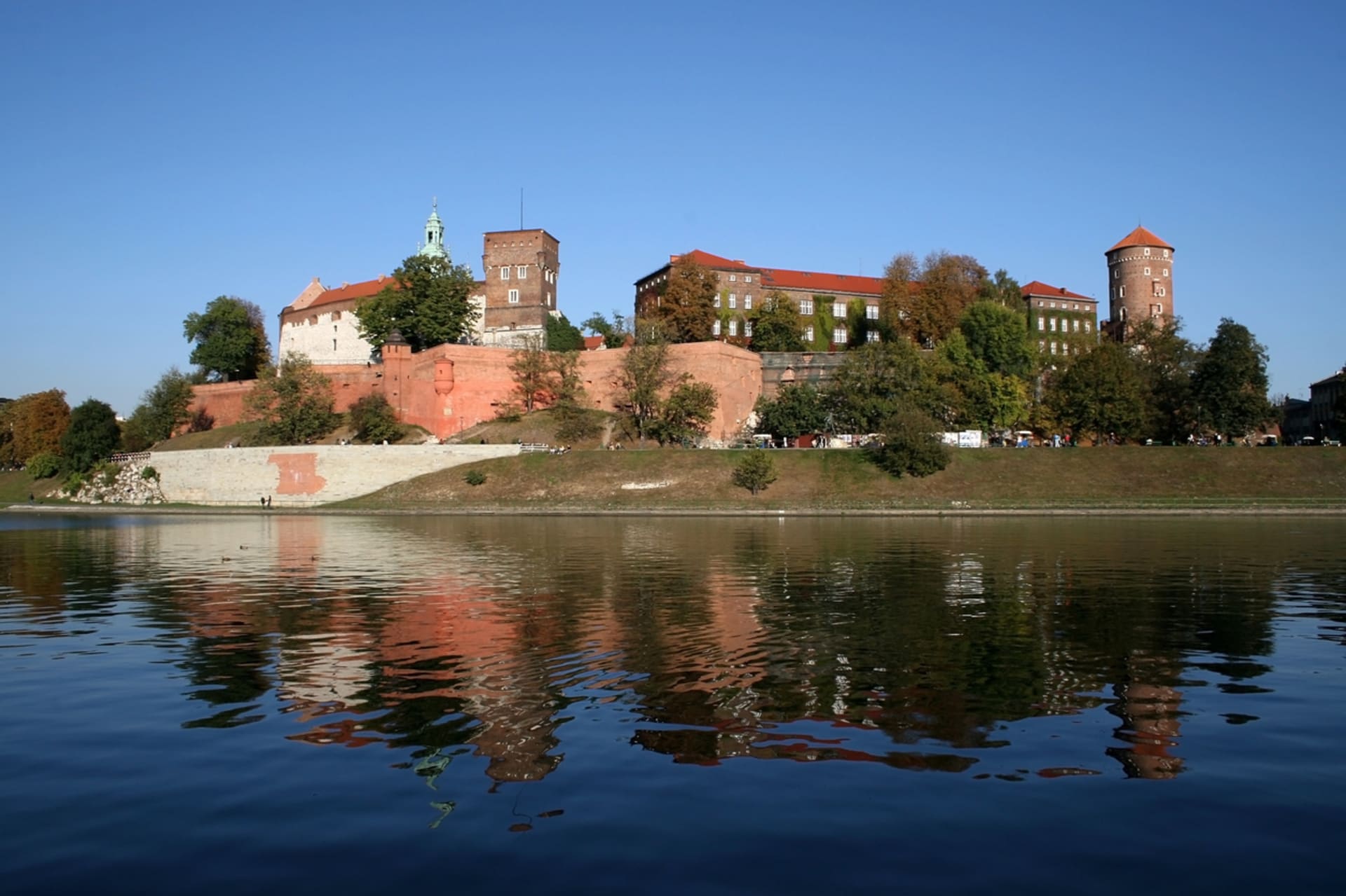 Krakov, královský hrad Wawel je jedním z nejvýznamnějších kulturních a historických památek v Polsku