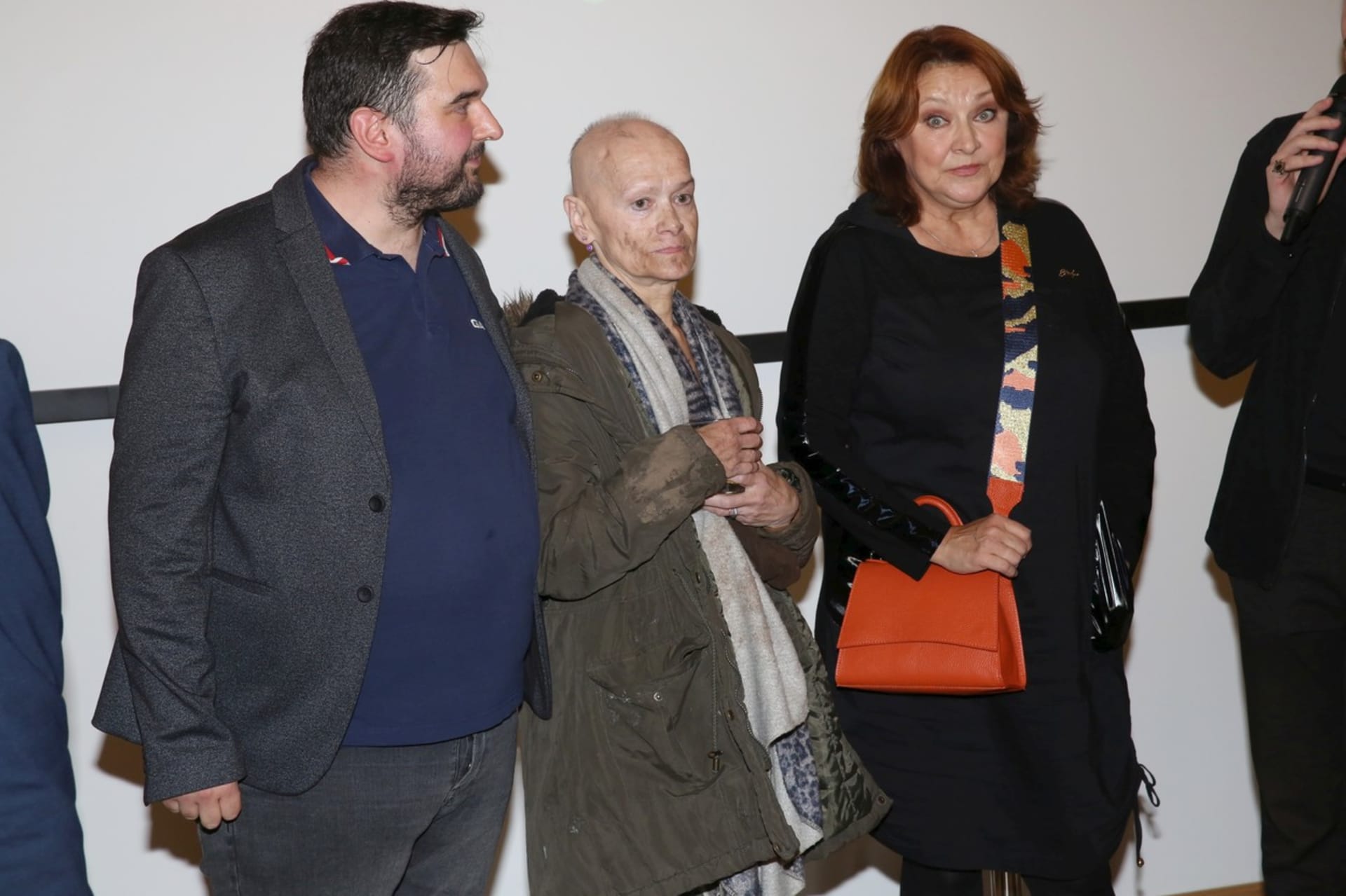 Yvetta Kornová s kamarádem a režisérem Tomášem Magnuskem a hereckou kolegyní Zlatou Adamovskou