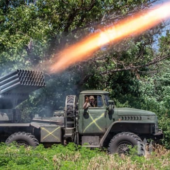 Ukrajinský salvový raketomet v akci