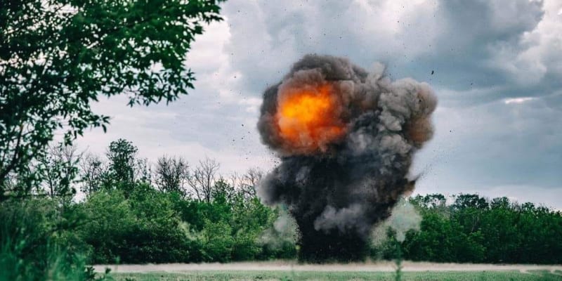 Výbuch miny na ukrajinském území.